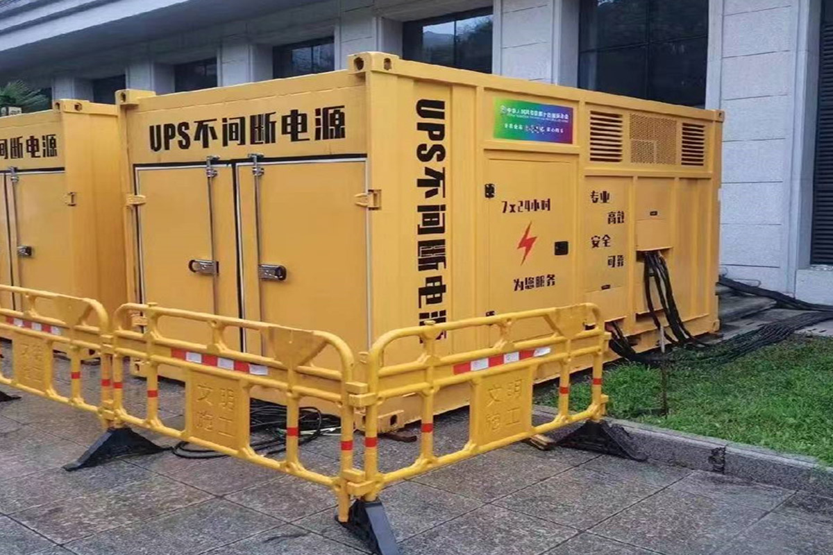 遵化发电机租赁施工现场